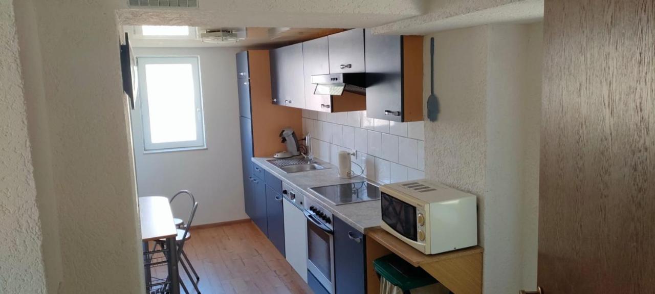 Peter Apartamento Michelstadt Exterior foto